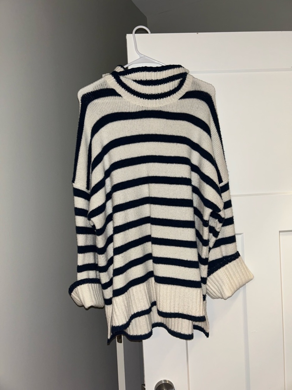 Abercrombie & Fitch navy and White Striped Turtleneck Sweater-oversized